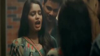 Malam Panas Pasangan India Usai Pesta, Tubuh Mereka Bergelora Dalam Nafsu Yang Tak Terbendung