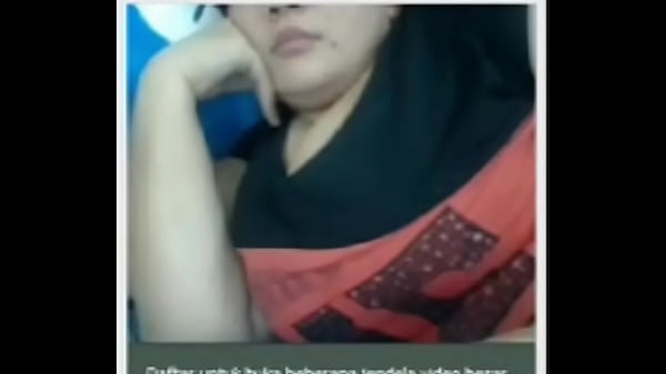 Nonton Camfrog Indonesia Rena Dj Part 2.1, Goyangannya Bikin Tegang, Bikin Pengen Lebih.