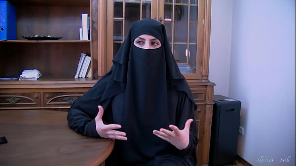 Kesepakatan Abad Ini Ditutup Dengan Ngentot Dari Pelacur Hijab Arab