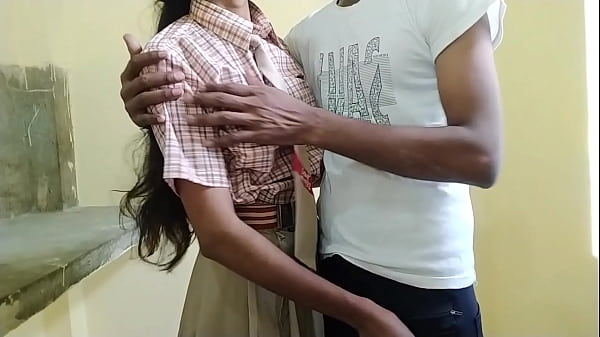 Cewek Sekolah Desa Digenjot Habis-habisan Sama Pacarnya Yang Pelajar India