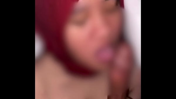 Video Panas Indonesia, Adegan Bercinta Dengan Miss V Ketat Dan Alat Pria Besar, Si Wanita Berjilbab Merah Menggoda.