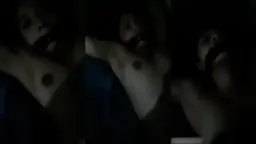Beneran Digebukin Sambil Dibekap, Langsung Digaplok Rata.
