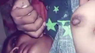 Desi Cewek Manis Colmek Jari Ngewe