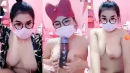 Nonton Sheila Bugil Pamer Memek Basah Di Panggung Ngehe.