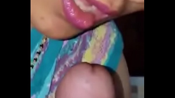 Malam Ini Suami Minta Diisep Kontol, Suara Desahan Hindi Bikin Makin Panas, Desi Blowjob Liar.