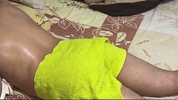 Mertua Montok Bongsor Bantu Mantu, Pijatan Berubah Jadi Adegan Panas Bikin Ngilu.