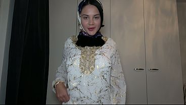 Pov – Ngentotin Adik Tiri Muslimah Cantik Pake Hijab, Romantis Abis