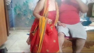 Bokep Desi Bhabhi Ngocok Kontol Sama Adik Ipar Muda Saat Suami Pergi, Suara Hindi Bikin Makin Basah
