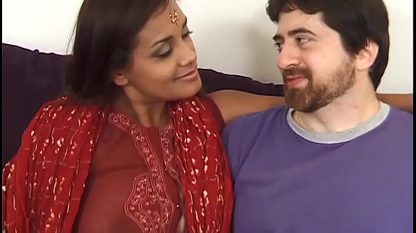 Bokep Ibu Tiri Shriya Aunty Ngocok Kontol Kakak Tiri Dan Temannya – Suara Hindi Jelas