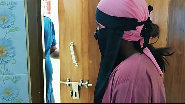 Ngentot Temen Hijab Kuliah Adik Tiri Di Kamar.