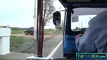 Jalanan, Cewek Thailand Tua Siap Digebuk, Diculik Buat Muter-muter Ngewe