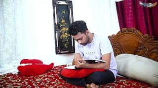 Ibu Tiri Montok Besar Ngentot Keras Dengan Anak Tiri Saat Sendirian Di Rumah Film Panjang (suara Hindi)