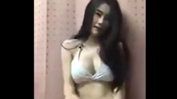 Asiática Goyang Panas Live Di Fb, Bikin Keluar Keringet Dingin