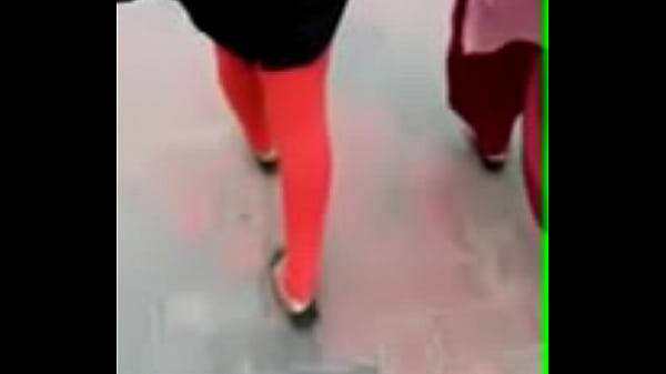 Desi Gadis Bengali Nakal Dijalanan, Goyangin Pantat Bikin Pengen Gigit