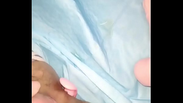 Cewek China Colmek Sampe Muncrat, Semua Lubangnya Diisi Penuh.