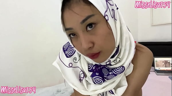 Goyang Arab Panas, Buka Baju, Bikin Kamu Budak Nafsu Bejat.