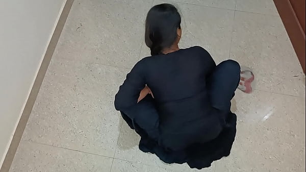 Cewek Pembantu India Desi Lagi Digenjot Sama Majikan, Suara Hindi Jelas, Pussy Basah Kena Kontol
