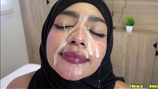 Gadis Hijaab Abg Digenjot Keras Sampe Banjir Air Mani
