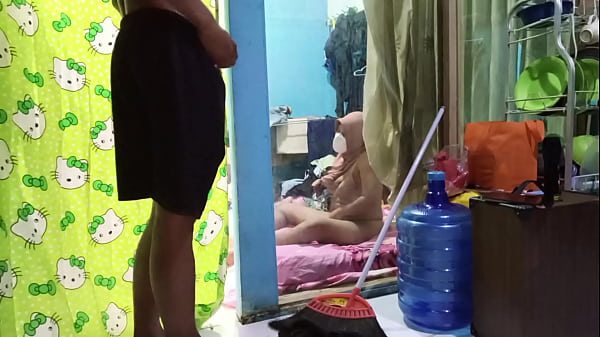 Ngentot Istri Temen Pas Lagi Colmek, Rasanya Makin Nikmat.