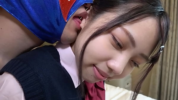 Colokan Mantap, Kulit Putih Mulus, Wajah Imut Bikin Greget.