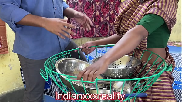 Ngentot Keluarga Tiri India Paling Hot, Suara Hindi Jelas Bikin Makin Bernafsu