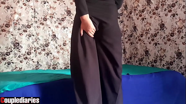Istri Arab Berhijab Lagi Horny Dan Dia Manggil Selingkuhannya