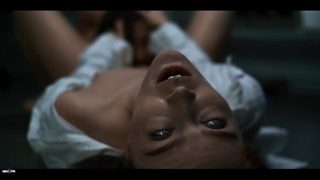 Alien Parasit Pengendali Pikiran Vs Cewek Seksi Panas