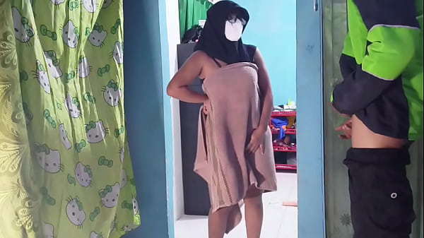 Kepergok Ojol Pas Lagi Mainin Diri Sendiri, Bikin Makin Panas.