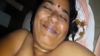 Desi Tamil Suami Rekam Video Ngehe Sama Istri Sendiri