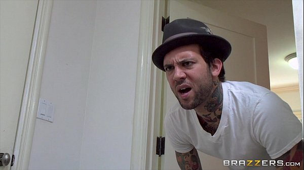 Brazzers – Alexis Fawx – Si Mama Montok Yang Bikin Ngentot Ngiler