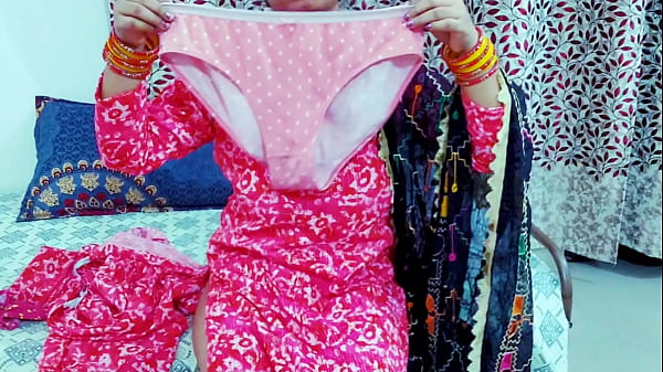 Cerita Mesum: Gadis Bengali Polos Digilas Pria Asing – Kisah Panas Hindi