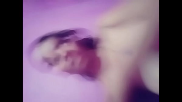 Wanita India Bikin Ngilu, Paha Mulus Bikin Pengen Gigit.