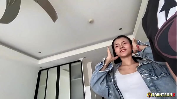 Johntronx – Gue Ngentot Habis-habisan Sama Mami Thailand Muda Yang Nyepongin Enak Banget