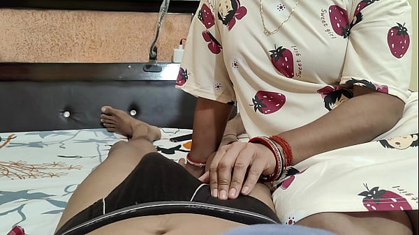 Malam Ini, Pasangan Desi Mainin Satu Sama Lain Dengan Gaya Romantis Dan Bikin Nagih, Bokep India Hot Abis.