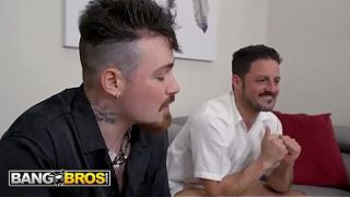 Bangbros – Cassie Lenoir Yang Seksi Ngasih Bapak-bapak Beruntung Ngentot Panas Sampai Muka Penuh Peju