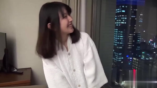 Memek Basah Cewek Asia Umur 45 Ngacay Siap Diganyang.