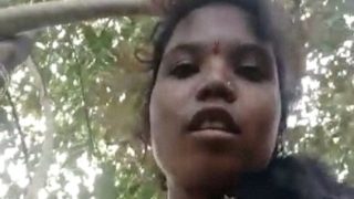 Adivasi Cewek Lagi Ngewe Sama Pacar Di Hutan