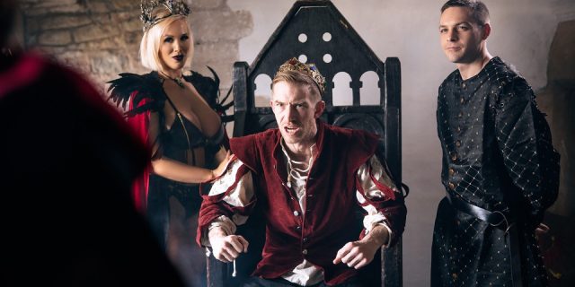 Digitalplayground – Crooked Throne Part 1