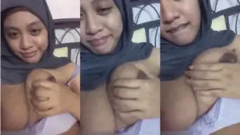 Miss Serra Si Hijaber Montok, Toketnya Bikin Ngiler, Gede Banget Sampe Bikin Tegang.