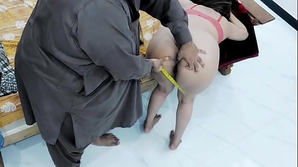 Bajingan Tukang Jahit India Ngewe Gadis Desa Gawar, Pantat Gede Kayak Pelacur, Keras Dan Kasar Gaya Doggy, Suara Hindi Jelas, Romantis Ngomong Mesum.