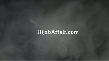 Hr Gadis Arab Digilir Rekan Kerja Di Kantor, Bikin Muncrat Sampai Lantai