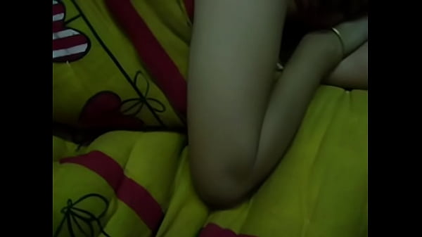 Desi Bhabhi Lagi Mesra Sama Tetangga, Bikin Makin Panas