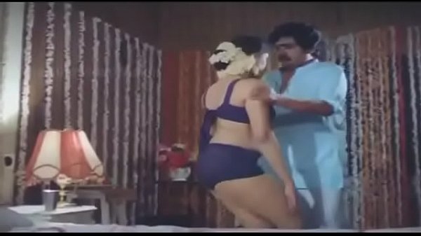 Wanita India Bikin Ketagihan, Sensasi Panas Bikin Ngilu