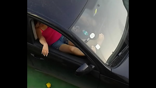 Gadis Arab Seksi, Nafsu Menggebu Di Depan Umum
