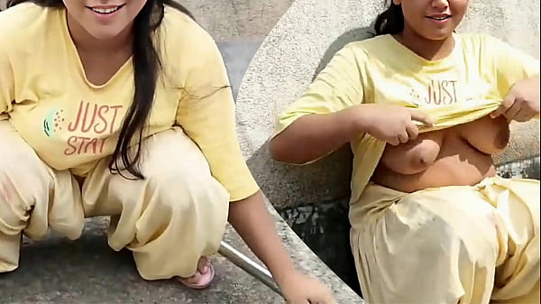 Cerita Panas: Bikin Mampus Di Atap Rumah Bareng Mbak Muda Istri Tetangga, Cewek Desa Aduh Goyangannya Bikin Teler